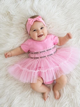 Guess baby pink tüll ruha szett  (ruha + bugyi) 3/6 hó (Bolti ár: 30.000 Ft)