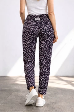 Volcom vékony női nadrág XS - (Bolti ár:  26.250 Ft) 