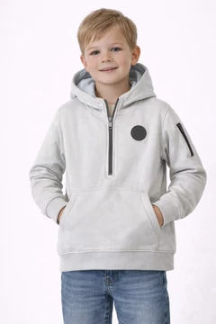 Guess kapucnis fiú pulóver - 8y - (Bolti ár: 30.000 Ft)