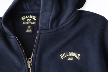 Billabong fiú kapucnis pulóver - 12y - (Bolti ár: 22.000 Ft)