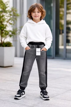 Guess fiú nadrág - 122/128 - (Bolti ár: 24.900 Ft)