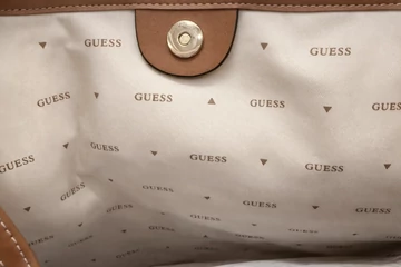 Guess piros csíkos shopper táska szett  (Bolti ára: 66.000 Ft)