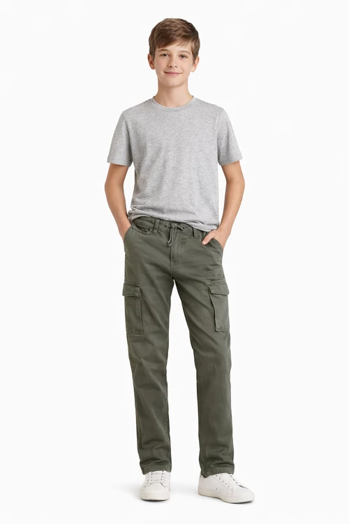 Pepe Jeans fiú nadrág - 146 - Bolti ár: ( 28.800 Ft)