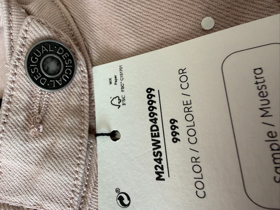 Desigual női átmeneti farmer kabát M-es  Bolti ár: 50.000 Ft