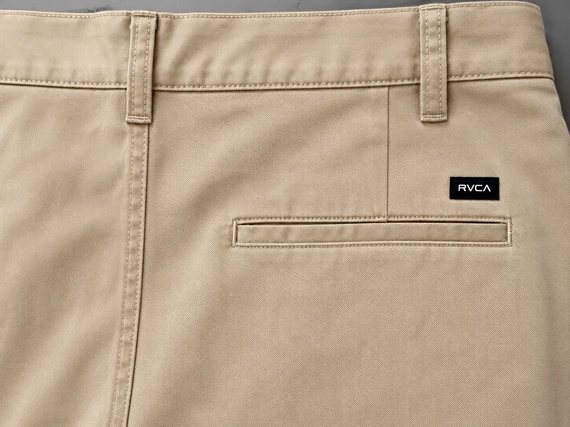RVCA Classic Chino Short - Beige -32