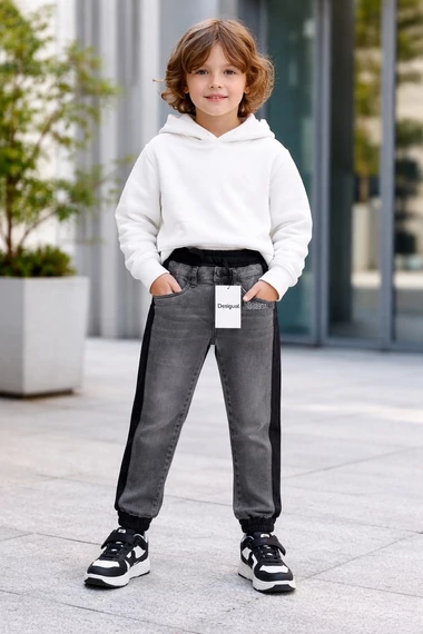 Guess fiú nadrág - 122/128 - (Bolti ár: 24.900 Ft)