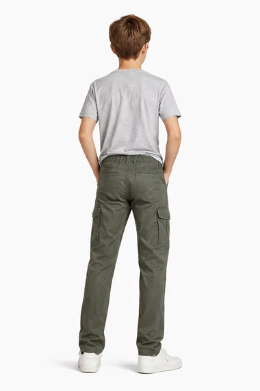 Pepe Jeans fiú nadrág - 146 - Bolti ár: ( 28.800 Ft)