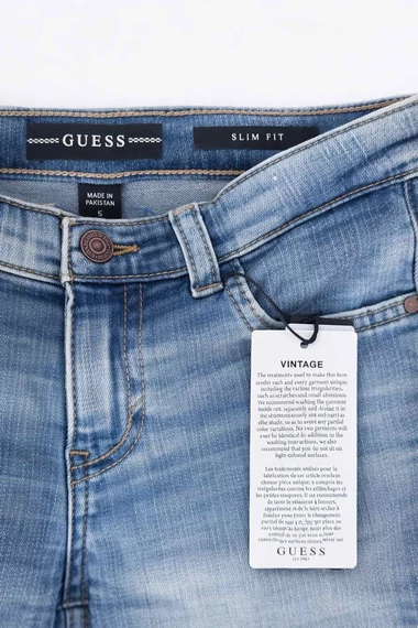 Guess kisfiú farmernadrág - 5y - ( Bolti ár: 22.900 Ft)